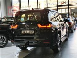 تۆیۆتا لاند کروزەر